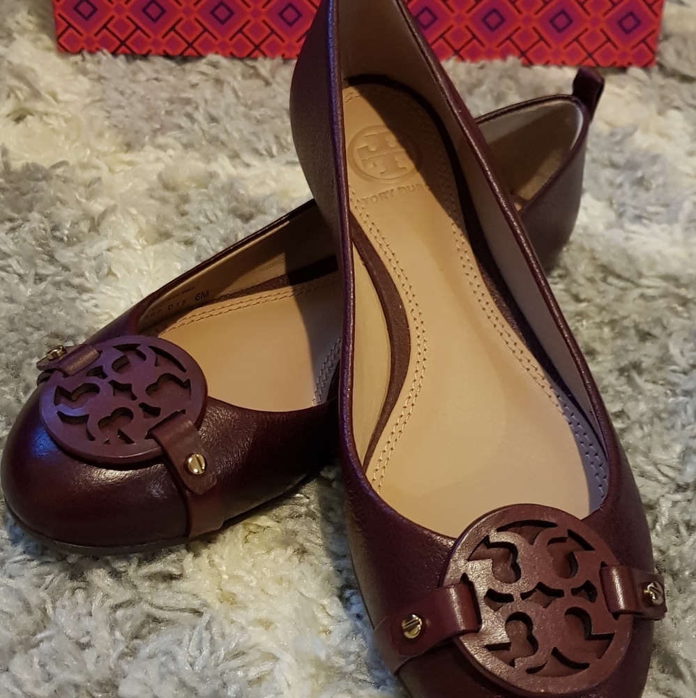 TORY BURCH MINI MILLER FLATS